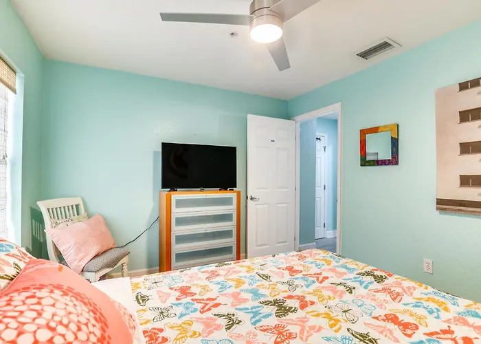 Clearwater Hideaway: Walkable Location! Holiday home Clearwater Beach